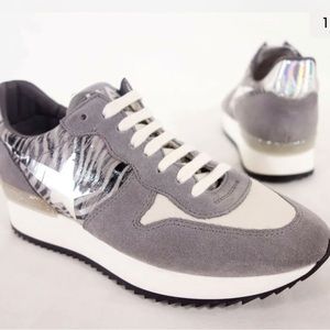 GOLDEN GOOSE Haus sneakers